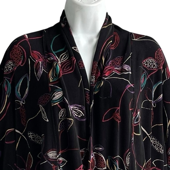 VIKKI VI Floral Slinky Cardigan Plus Size 2X Open Front Oversized Long Sleeve - Picture 2 of 5